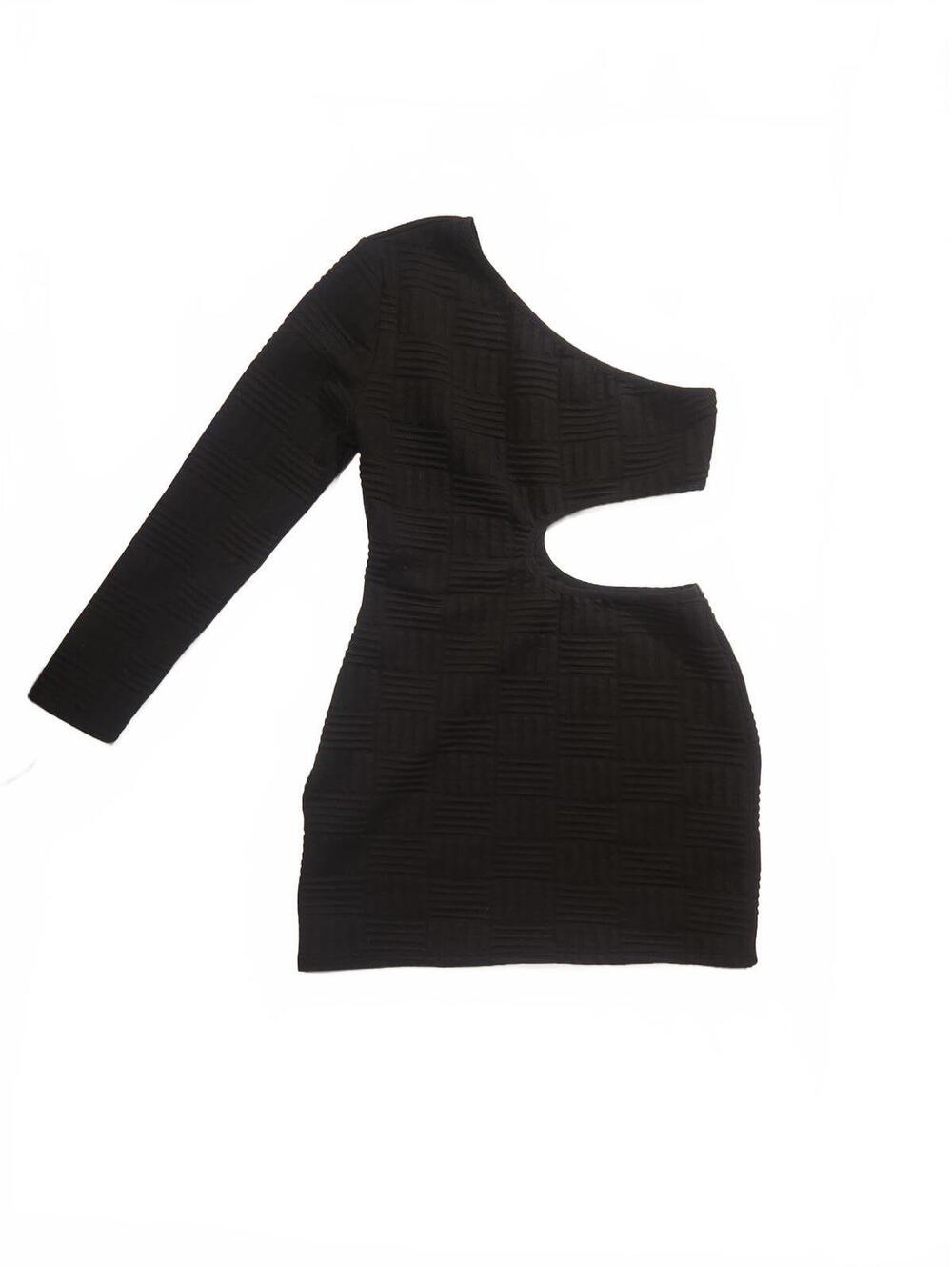 Cider Little Black Cutout Dress. Womens Size XL. 35 inches long. Great condition